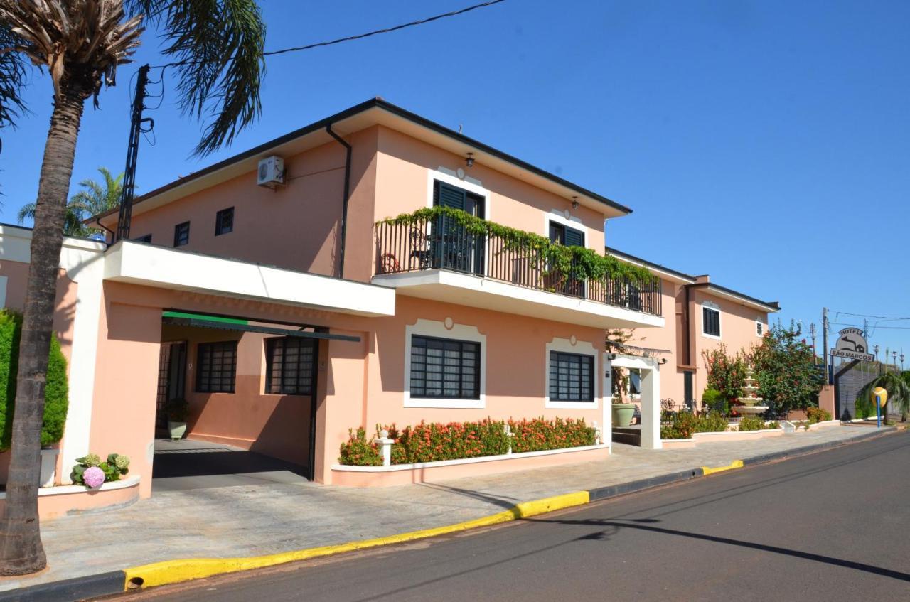 Hotel Sao Marcos Orlandia Sp エクステリア 写真