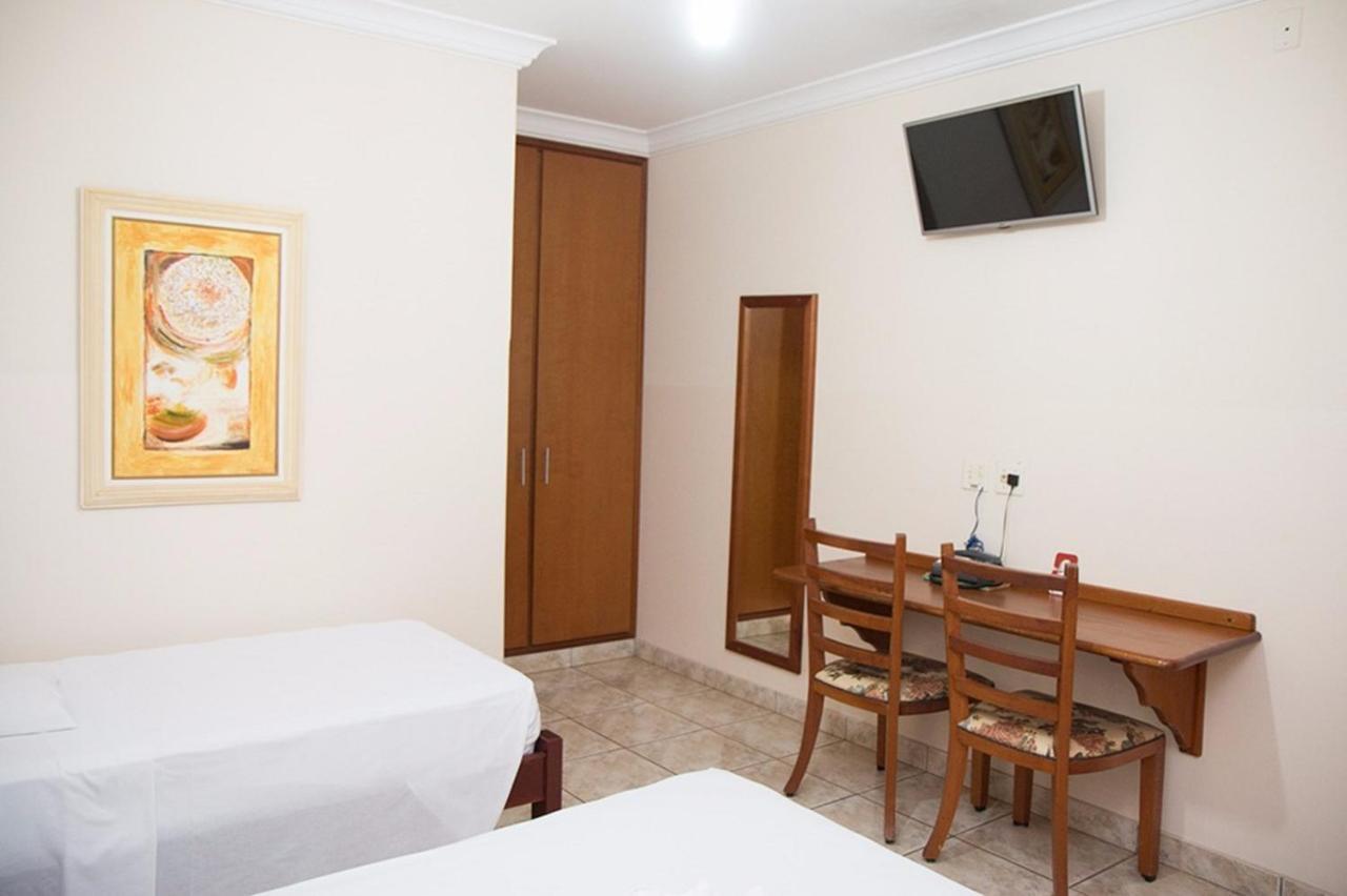 Hotel Sao Marcos Orlandia Sp エクステリア 写真